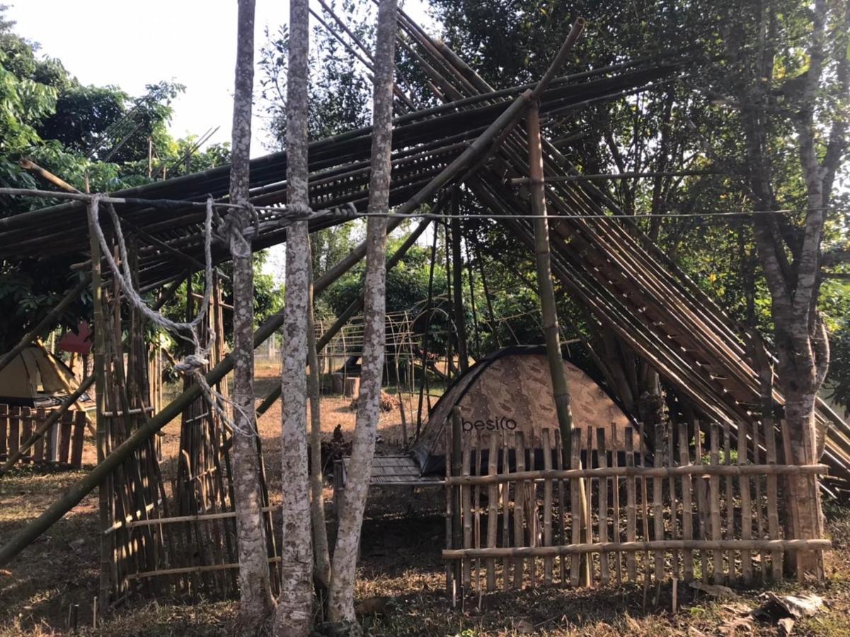 Amando_Tent Hotel Phayao Exterior photo
